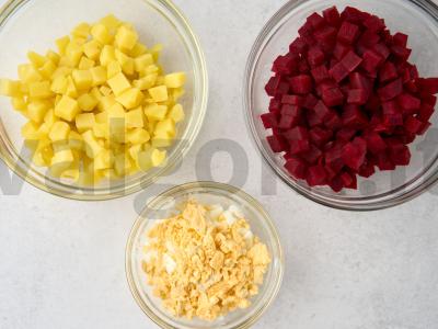 Klasikinis šaltas burokėlių sriuba su kefyru Žingsnis 4