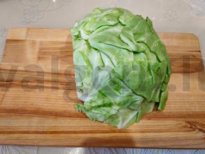 Kopūstų steikas su sūriu Žingsnis 1