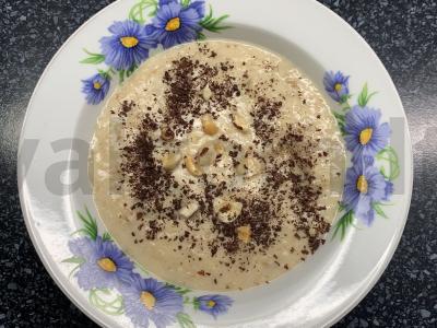 Avižų košė su uogiene pagrindine nuotrauka