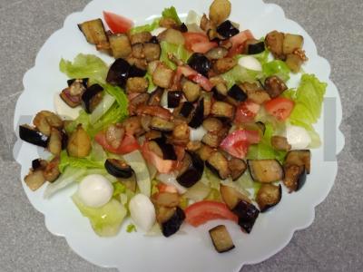 Salotas su mocarela ir baklažanu Žingsnis 6