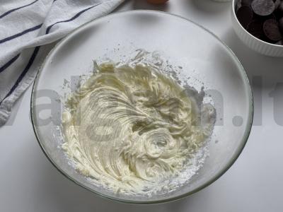 Šokoladiniai sausainiai Žingsnis 1