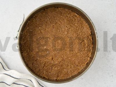 Braškės tortas „Debesys“ Žingsnis 4