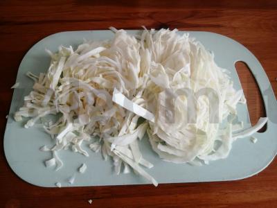 Kopūstų pyragėliai be raugo tešloje Žingsnis 5