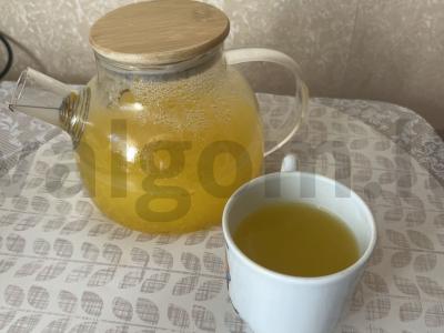 Šaldytas šaltalankių arbata pagrindine nuotrauka