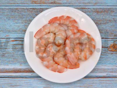 Orzo su avokadu, krevetėmis ir straciatella Žingsnis 1