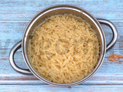 Orzo su avokadu, krevetėmis ir straciatella Žingsnis 2