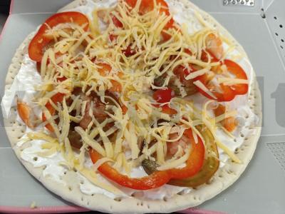 Pica su krevetėmis, daržovėmis ir sūriu Žingsnis 4