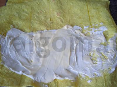 Sūrio lavašo ritinys su kreminiu sūriu ir daržovėmis Žingsnis 2