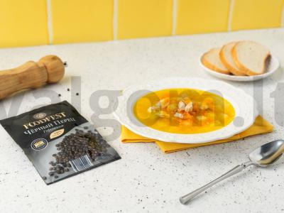 Sriuba su koldūnais pagrindine nuotrauka