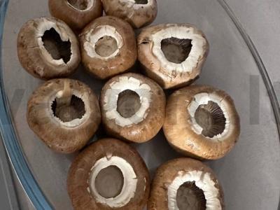 Kepti pievagrybiai Žingsnis 1