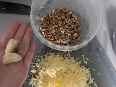 Kepti pievagrybiai Žingsnis 3