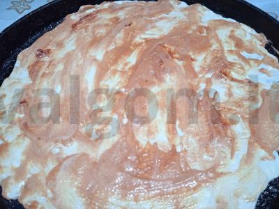 Pica su rūkytomis dešromis, dešrelėmis ir jalapeño pipirais Žingsnis 2