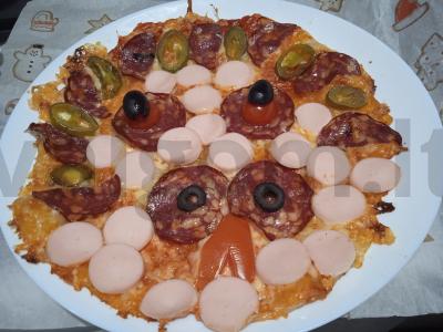 Pica su rūkytomis dešromis, dešrelėmis ir jalapeño pipirais pagrindine nuotrauka