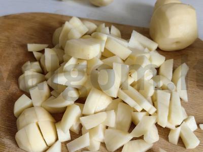 Kepama kiauliena su pievagrybiais puoduose Žingsnis 1