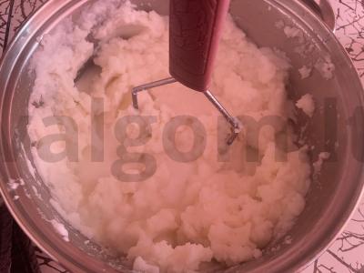 Švelniausias pieno ir sviesto pyragas Žingsnis 5