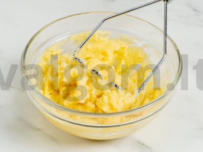 Naujųjų metų „Eglutės“ su bulvėmis ir grybais Žingsnis 5