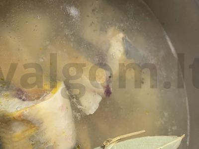 Cezario žuvienė iš sterlės Žingsnis 7