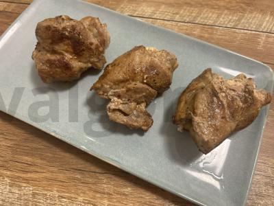 Kiaulienos ritinėliai su varškės sūrio ir paprikos įdaru pagrindine nuotrauka