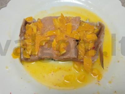 Sūdyta upėtakis su mandarinų ir rožiniu pipiru Žingsnis 4