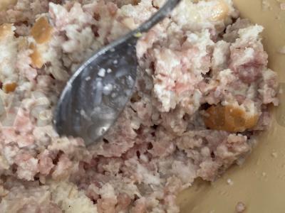 Kotletas „Švelnus“ iš faršo su pomidoru Žingsnis 3