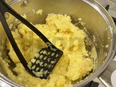 Bulvių apkepas su faršu Žingsnis 11