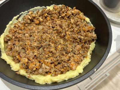 Bulvių apkepas su faršu Žingsnis 14