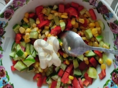 Lengvas trijų ingredientų salotas Žingsnis 4