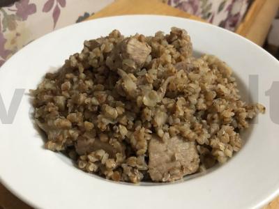 Prieskoninė kiaulienos šoninė su grikiais Žingsnis 10