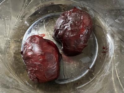 Burokėlių salotas su moliūgų sėklomis Žingsnis 1