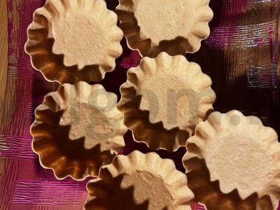 Tartaletės su lydytu sūriu ir upėtakiu Žingsnis 1