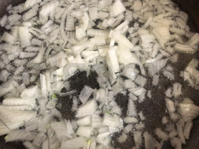 Troškinta kopūstai su faršu Žingsnis 3