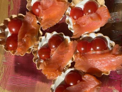 Tartaletės su lydytu sūriu ir upėtakiu Žingsnis 5