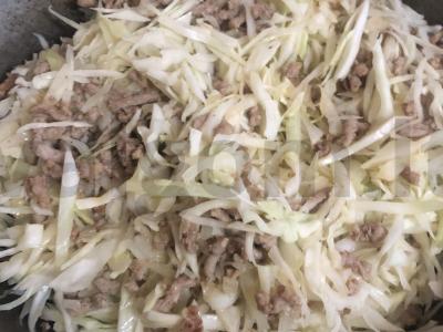 Troškinta kopūstai su faršu Žingsnis 8