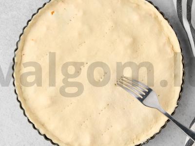 Pyragas su ryžiais, moliūgu ir razinomis Žingsnis 7