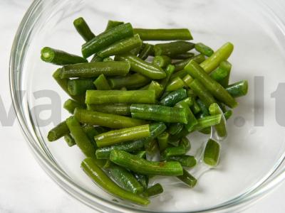 Makaronai su dešrelėmis ir daržovėmis Žingsnis 3