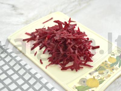 Vegetariškas boršas su džiovintais slyvomis Žingsnis 5