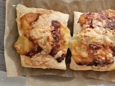 Sluoksniuota tešla su sūriu ir džiovintais pomidorais Žingsnis 6