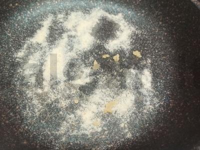 Bulvių blynas keptuvėje Žingsnis 4