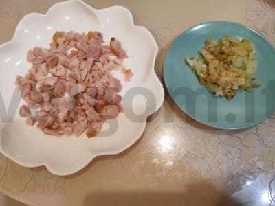 Sluoksniuotas salotas su rūkytomis vištienos krūtinėlėmis Žingsnis 7