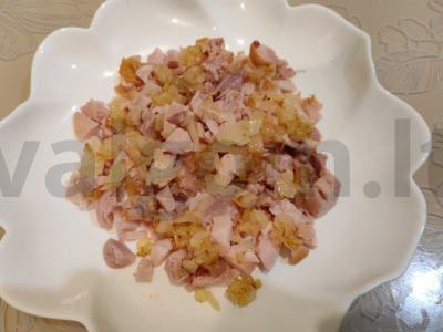 Sluoksniuotas salotas su rūkytomis vištienos krūtinėlėmis Žingsnis 8