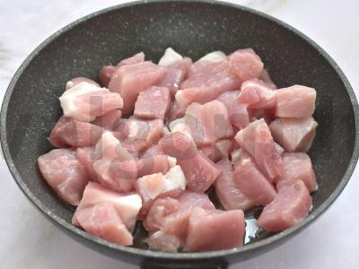 Kepama kiaulienos plovas Žingsnis 1