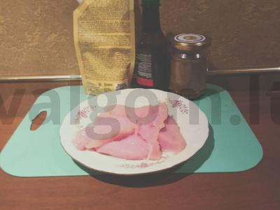 Kalakutiena sojų-majonezo padaže Žingsnis 1