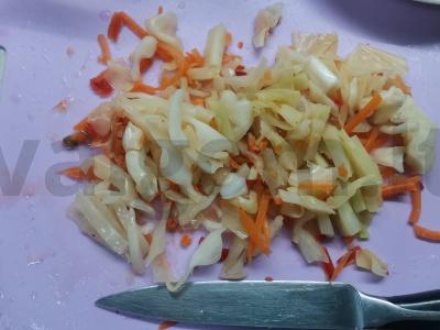 Vinegretas su kopūstais pagal korėjietišką receptą Žingsnis 2