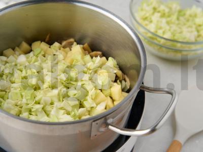 Šči su kiauliena ir grybais Žingsnis 7