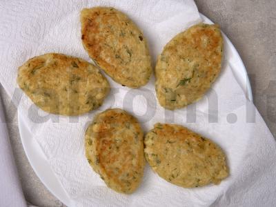 Svogūnų kotletai Žingsnis 7