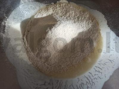 Varškės blynai su kefyru Žingsnis 2