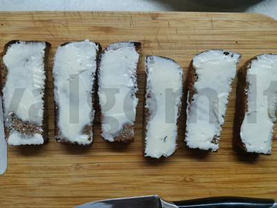 Sumuštiniai su silkių užkandžiais Žingsnis 2