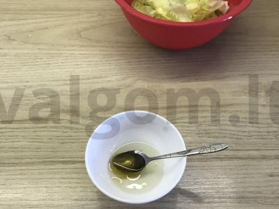 Salotas su straciatella, baklažanu ir medumi Žingsnis 2