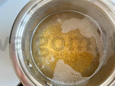 Orzo su bekonu ir parmezanu Žingsnis 1