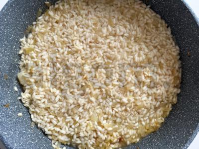 Risotto su krevetėmis ir petražolėmis Žingsnis 4